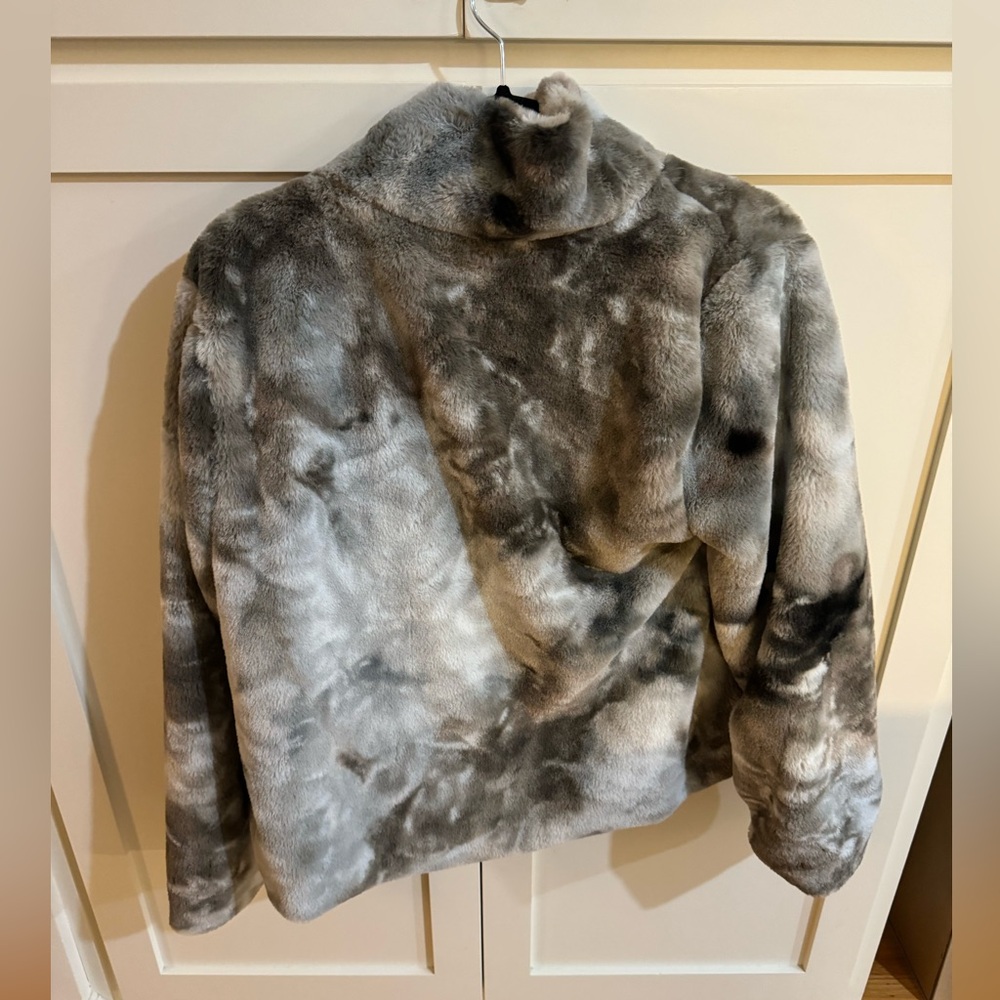 Dylan Faux Fur Coat Sz Small Worn Once SO CUTE